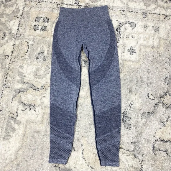 VS PINK Seamless Mesh Laser Cut Leggings Blue Gray Small - Picture 2 of 7